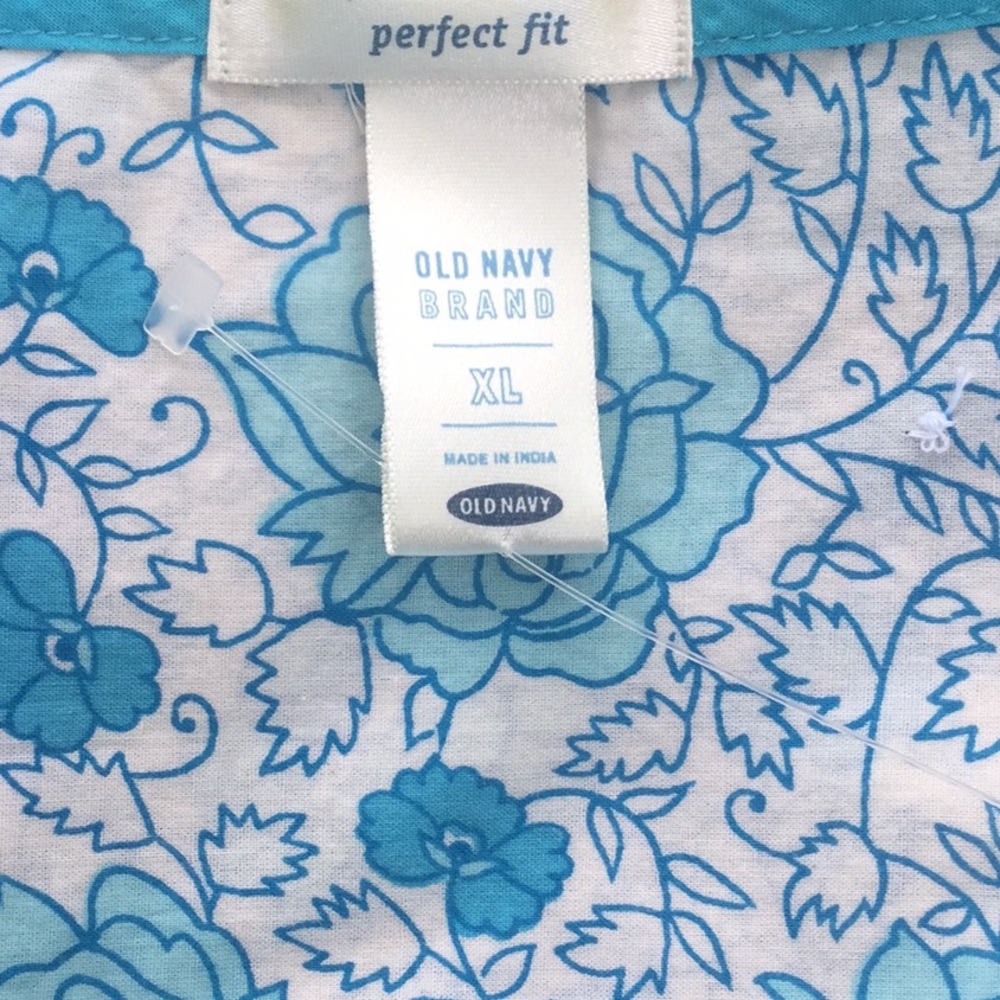 🦋NWOT” Old Navy “ Size XLarge Bohemian Style Top Wardrobe Closet Must Have 🦋 - Picture 9 of 9